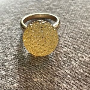 Elegant Gold-Toned Ring